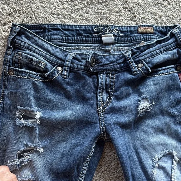 🌟SILVER JEANS: Tuesday Distressed Slim Boot Cut EUC Sz W30/L33 - Picture 6 of 13